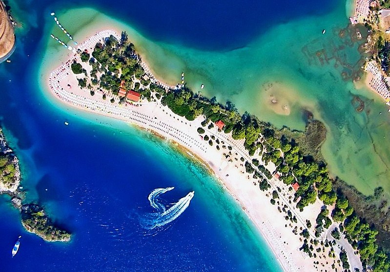 Ölüdeniz beach